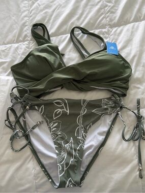 Cupshe Olive Green Twist-Front Bikini Set with Paisley Tie-Side Bottoms